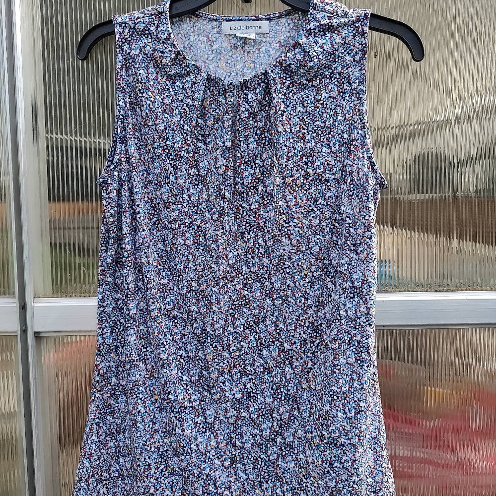 Liz Claiborne sleeveless confetti top. Size ST